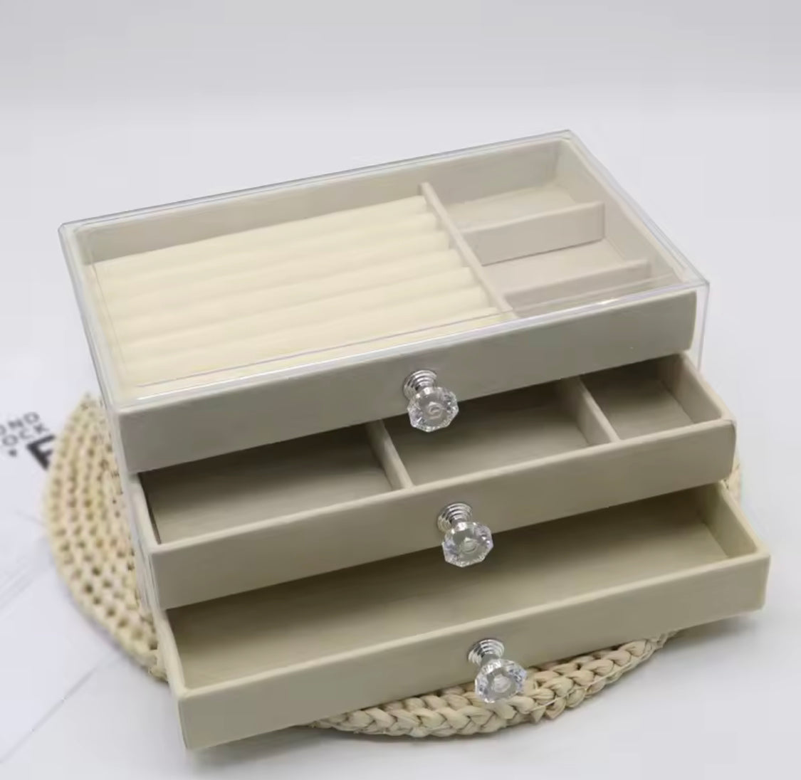 Acrylic 3 Drawer Jewelry Organizer For Earings and Bracelets