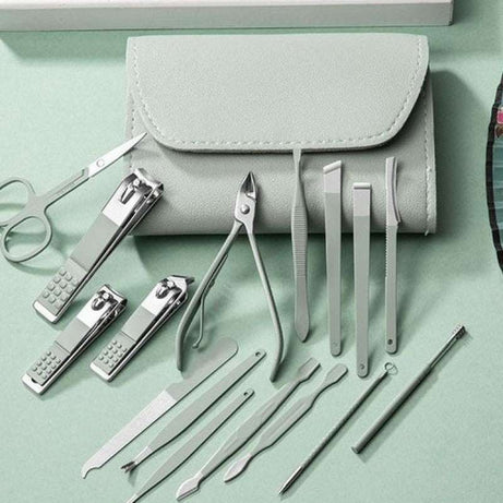 16 PCs Nail Clipper Manicure & Pedicure Kit