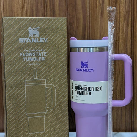 Stanley Quecher Tumbler With Straw 40oz