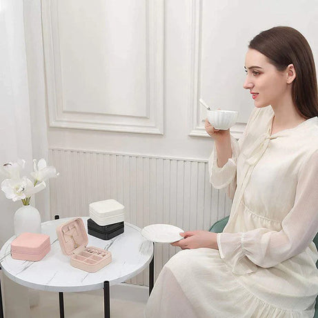 Zipper Portable Jewellery Box